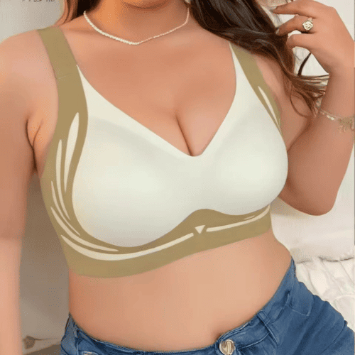 Plus-Size Seamless Padded Full-Coverage Wireless Bra - Random Colours